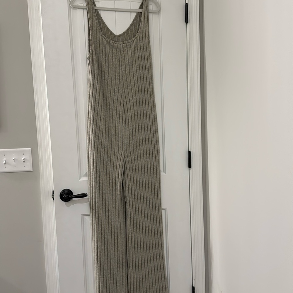 Women’s jumpsuit